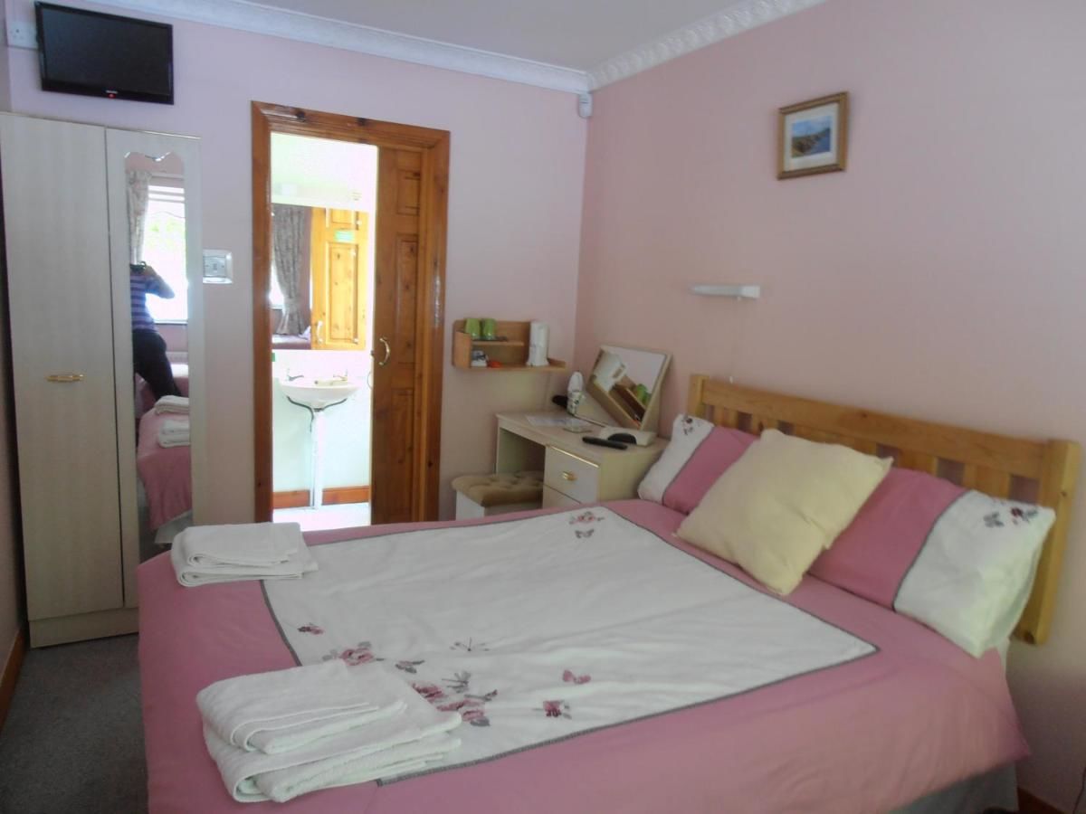 Отели типа «постель и завтрак» Larkfield House B&B Килларни