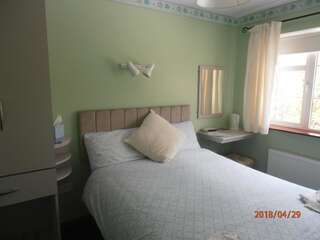 Отели типа «постель и завтрак» Larkfield House B&B Килларни Двухместный номер с 1 кроватью и собственной ванной комнатой-2